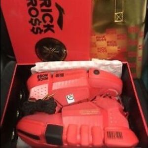 Li-Ning Essence 2 Ace Rick Ross Way Of Wade